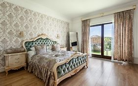 Wellness & Spa Boutique Hotel Pod Lipkami Prague